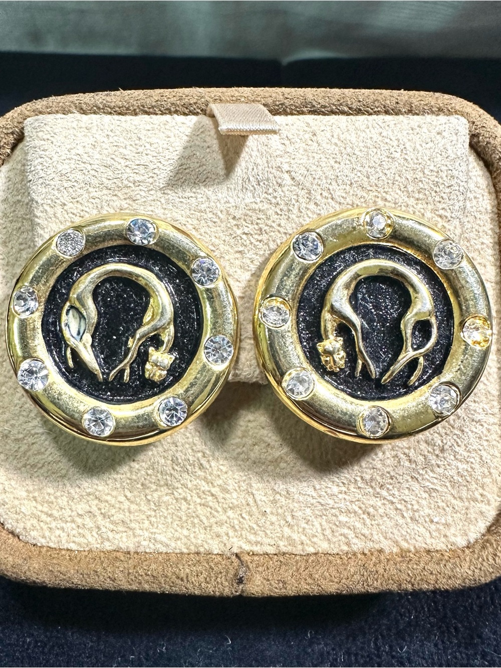 Vtg: Gold Toned, Rhinestone Panther Button Style Clip On Earrings